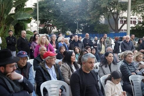 חנוכת הכיכר החדשה באם המושבות
