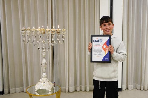 עזרא אנגלהרט ממודיעין