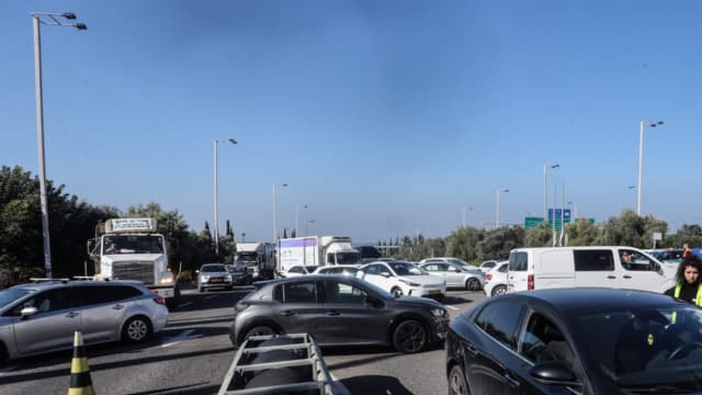 עומסים. חסימת מנהרות הכרמל בחיפה