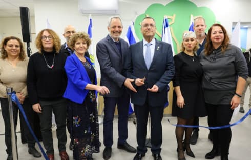 חניכת תחנת טיפת חלב החדשה בפסגת זאב