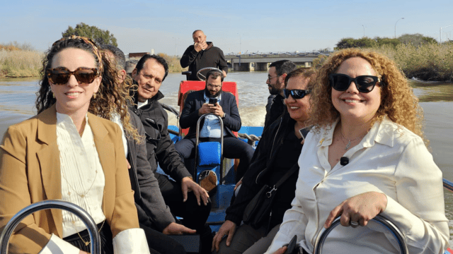 שייט על הקישון בהשקת פארק מטרופוליני קישון חיפה (צילום: המשרד להגנת הסביבה) השקת פארק מטרופוליני קישון חיפה