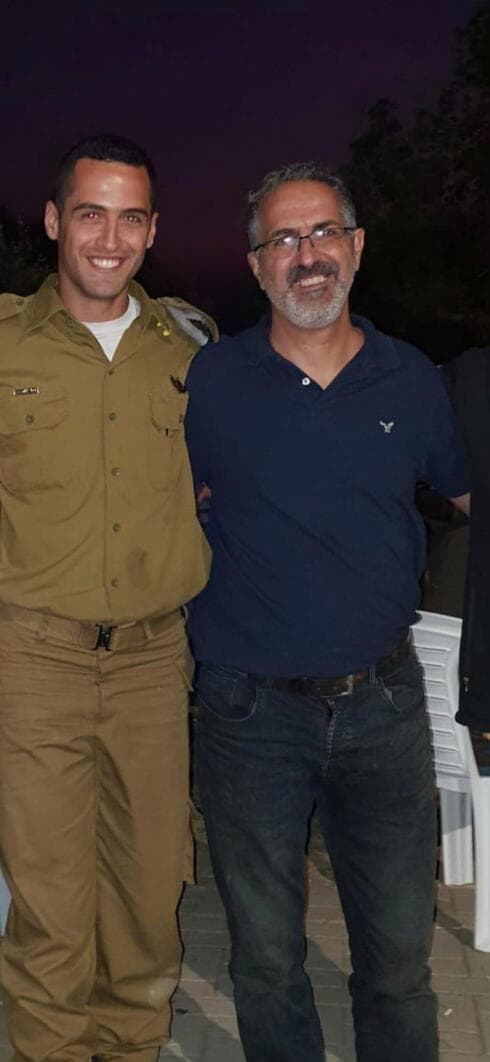 רון אפרימי ז"ל עם אביו שמוליק 