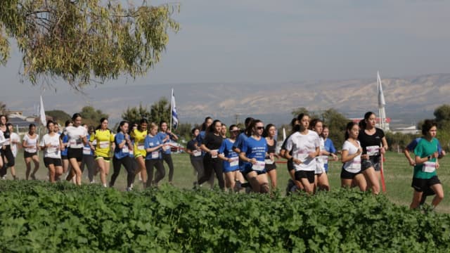 האליפות הארצית במרוצי שדה שהתקיימה בעמק המעיינות
