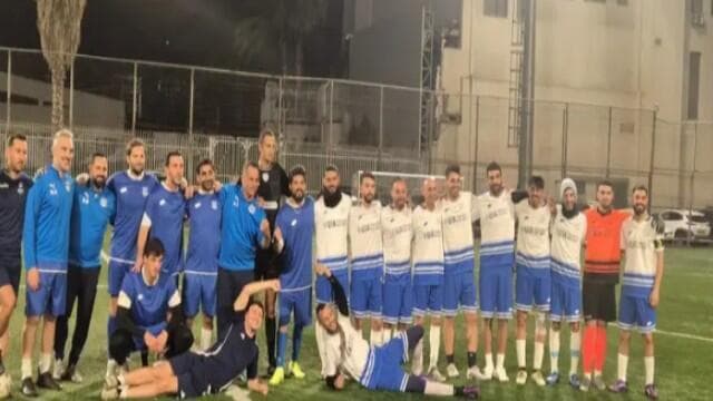 קבוצת שורדי הנובה עם נבחרת אומני ישראל