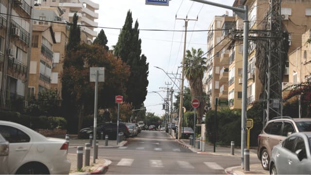 רחוב הרצל פתח תקוה