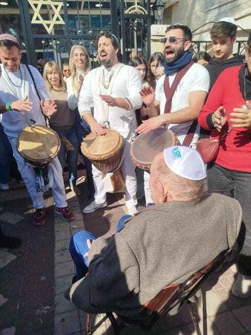 משה בנאי, שורד השואה מקרית ביאליק, זכה לחגוג בר מצווה בגיל 