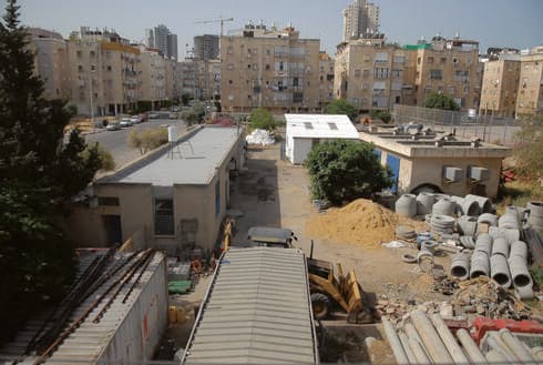 רחוב השר שפירא בבת ים