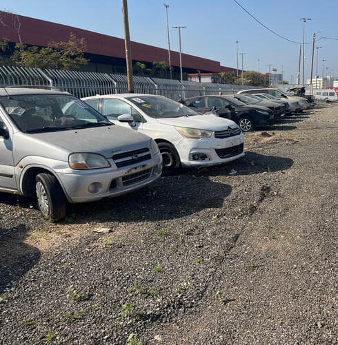 מבצע פינוי רכבים נטושים בראשון לציון