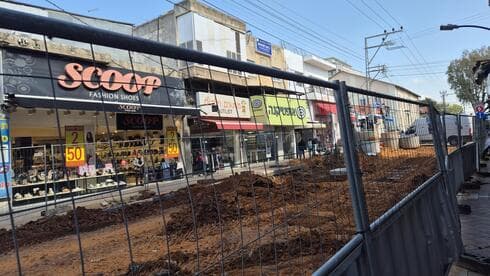 העבודות ברחוב חובבי ציון, במהלך השנה העבודות ברחוב חובבי ציון, במהלך השנה