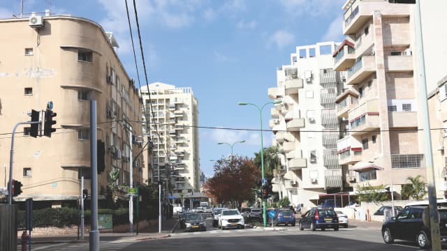 רחוב אברבנאל פתח תקוה