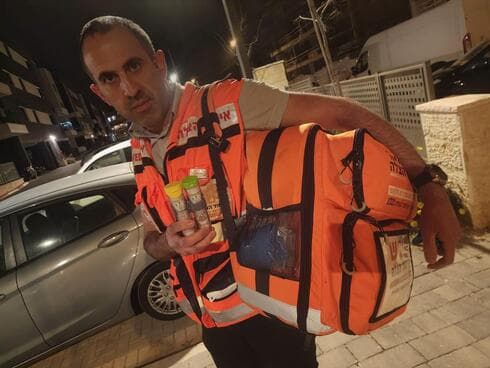 חובש איחוד הצלה ראש העין בזירת האירוע