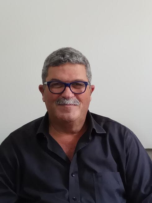 אהרון דינוביץ, יו"ר ארגון הקבלנים בפתח תקוה