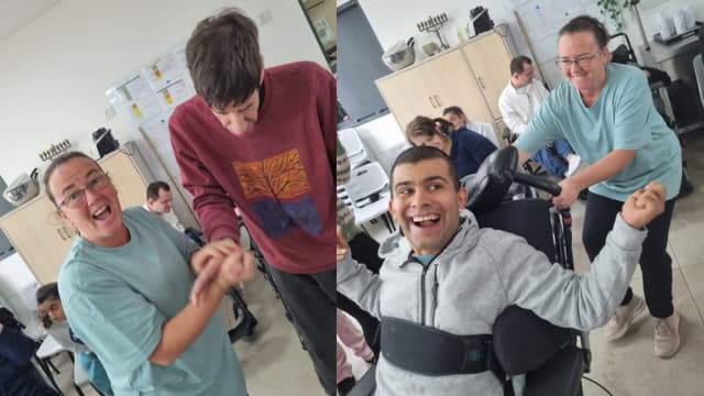 ג'נט רוברטס בפעילות מלאה אהבה