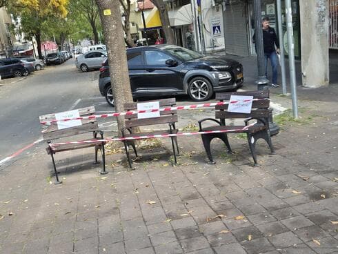 ספסל ברחוב ההסתדרות פתח תקוה