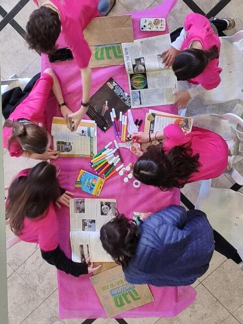 תלמידות כפר סבא לוקחות חלק במיזם "בליבי"