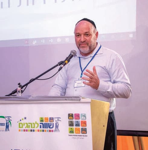 ישראל גנון, יו"ר ארגון נהגי האוטובוסים