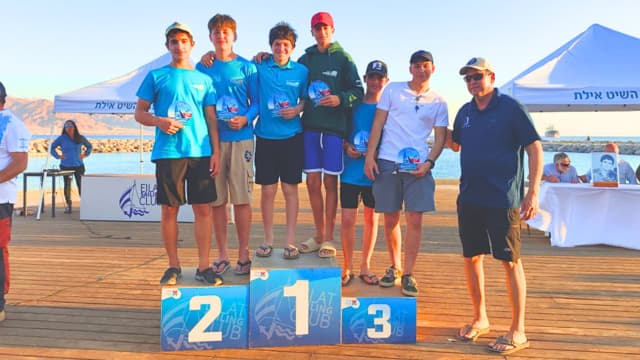 מועדון שיט חיפה דגם 29er זכייה ראשונה בתחרות באילת