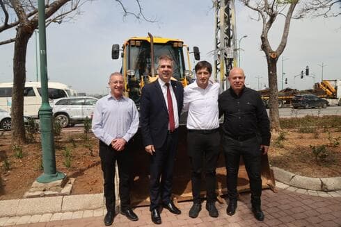 התחלת פרויקט הטמנת קווי חשמל בפתח תקוה