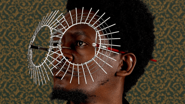 Cyrus Kabiru, Jaffa Sun, diptych, 2019. Courtesy of the Africa First Artist Residency (מתוך התערוכה "קול אפריקה" במוזיאון חיפה לאמנות) Cyrus Kabiru, Jaffa Sun, diptych, 2019. Courtesy of the Africa First Artist Residency