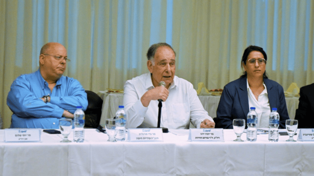 שרית גולן, יונה יהב וגדי מרגלית (צילום: ראובן כהן עיריית חיפה) שרית גולן, יונה יהב וגדי מרגלית