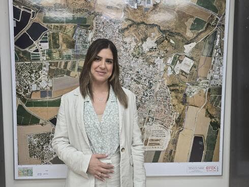 סימי מועלם. רואה בתפקיד שליחות (צילום: פרטי) סימי מועלם. רואה בתפקיד שליחות