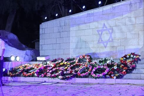 יום הזיכרון לחללי צה"ל 2025 ברחובות יום הזיכרון לחללי צה"ל 2025 ברחובות