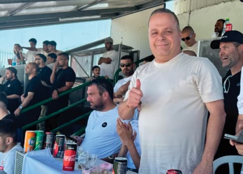 גלאם במשחק העלייה