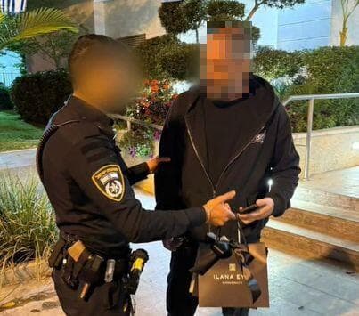 השליח שנעצר בפתח תקוה