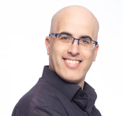  אסף שפנייר