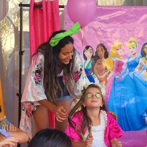 "הורים הופכים למפעילים בקלות בבית, עם ערכה מושקעת, צבעונית ומלאת קסם"
