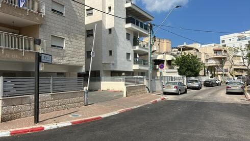 דירת 5 חדרים ביותר מ-3 מיליון שקל. רחוב ברק בקרית מוצקין
