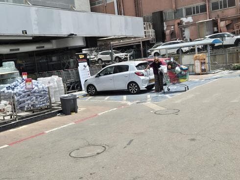 סופרמרקט יוחננוף בפתח תקוה