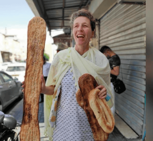 לילך רובין. בין שטיסל לפאודה (ילום: פרטי) לילך רובין. בין שטיסל לפאודה