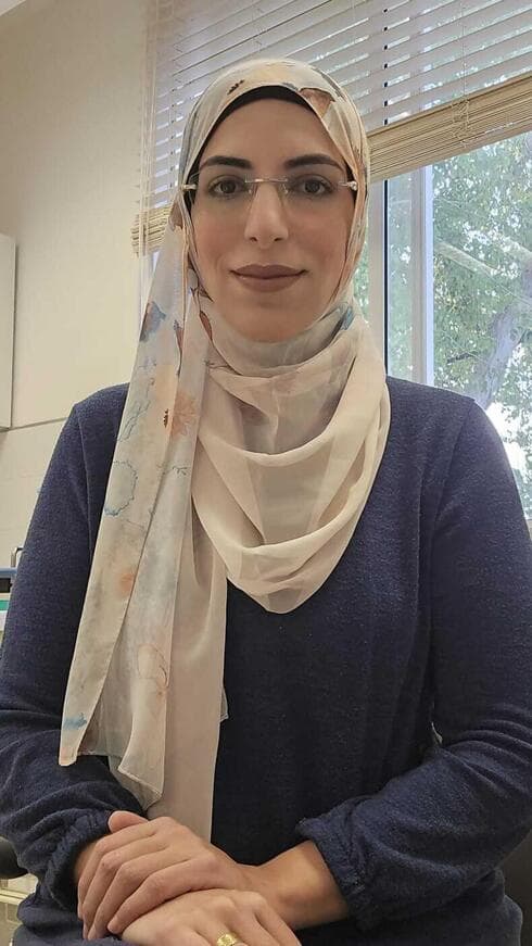 מהתיכון נמשכה לתחום. ג'מילה כמאל ג'מאמעה