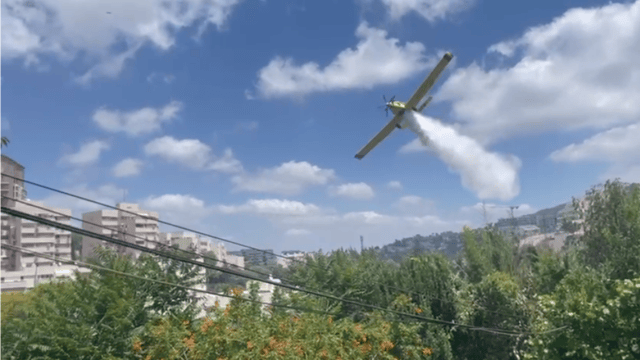 שריפה בשכונת רוממה חיפה שריפה בשכונת רוממה חיפה