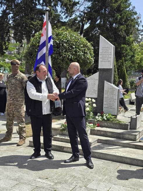 חתימת הסכם ערים תאומות