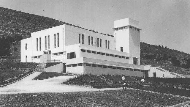 תחנת החשמל בחיפה ב-1925 ביום פתיחתה