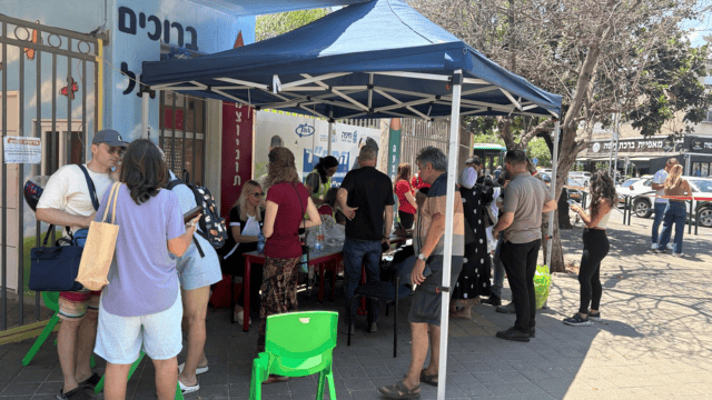החמ"ל שנפתח בנווה שאנן אחרי פגיעת הטיל
