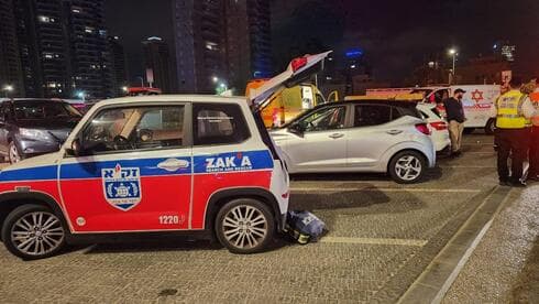 זירת האירוע ברחוב עובד בן עמי (צילום: דוברות זק"א) זירת האירוע ברחוב עובד בן עמי