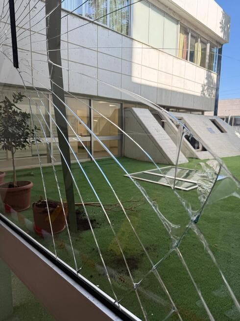 נזקי הדף בוולפסון לאחר מטח הטילים בחולון 