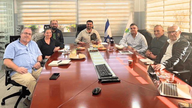 מובילי תנועת מיזאן עם ראש מג׳דל שמס