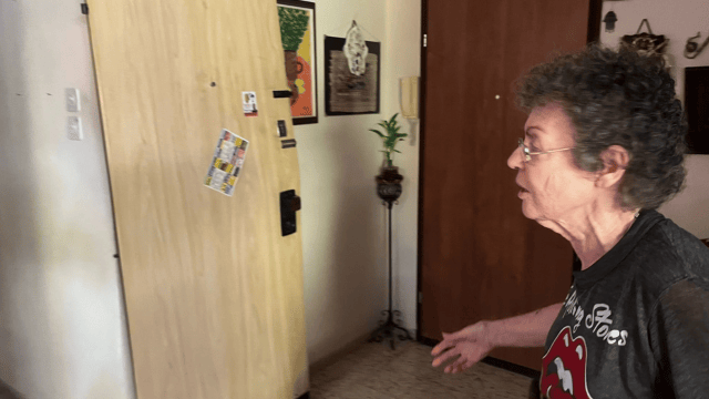 הלכה הדלת. רחל אנגל בנווה שאנן בחיפה