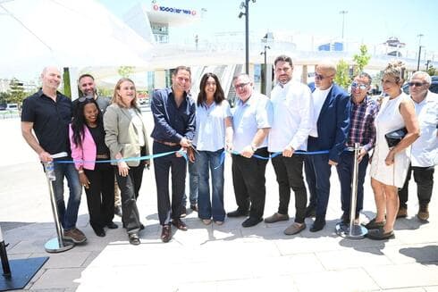 טקס חנוכת הגשר במתחם האלף בראשון לציון (צילום: חורחה נובומינסקי, דוברות עיריית ראשון לציון) טקס חנוכת הגשר במתחם האלף בראשון לציון