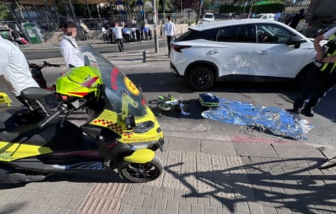 זירת התאונה הקשה ברחוב הרצל