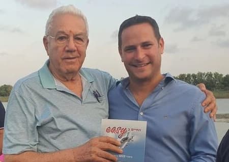 איזי כנען ז"ל עם רז קינסטליך