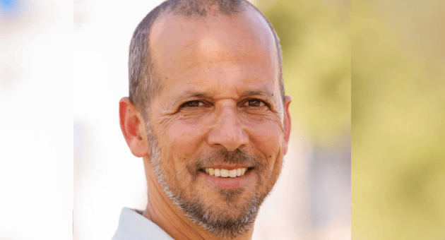 זיו רונן