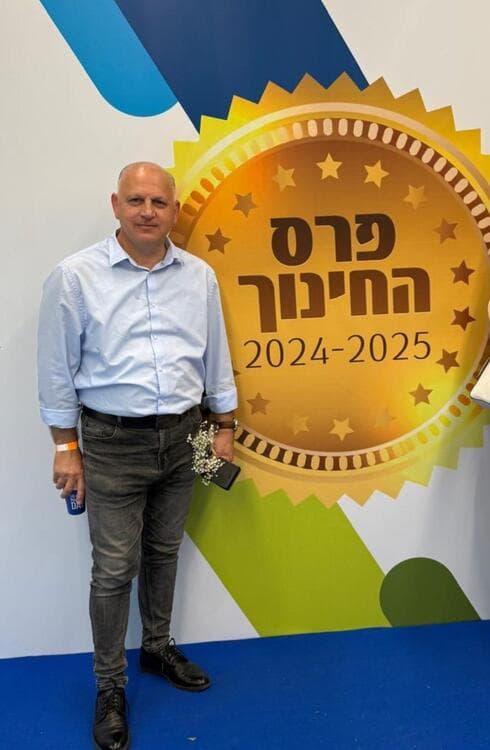 מאהר אלדין, מנהל אזור מרשת אורט אשר ילווה את בית הספר