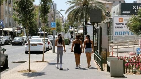 רחוב רוטשילד בראשון לציון. הסדרי התנועה משתנים רחוב רוטשילד בראשון לציון. הסדרי התנועה משתנים