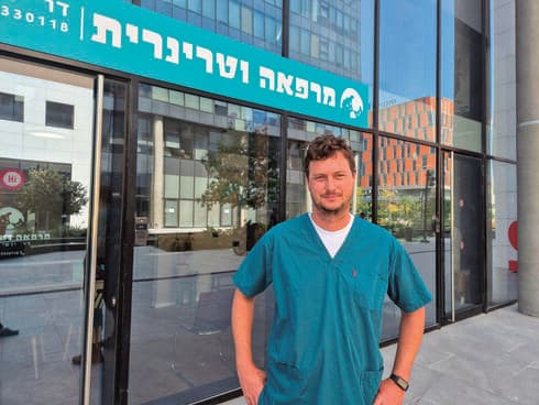ד"ר מנדל. "צעקות ועונשים לא ירגיעו כלב מבוהל"