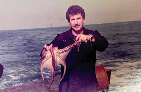 אידי ישראלוביץ' הצעיר עם התמנון שהפך לארוחה